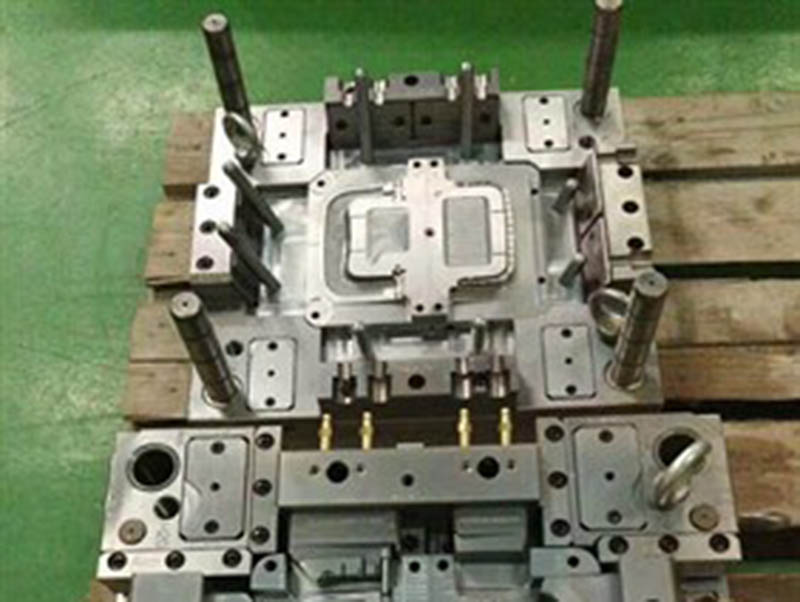 澄海模具制造-06